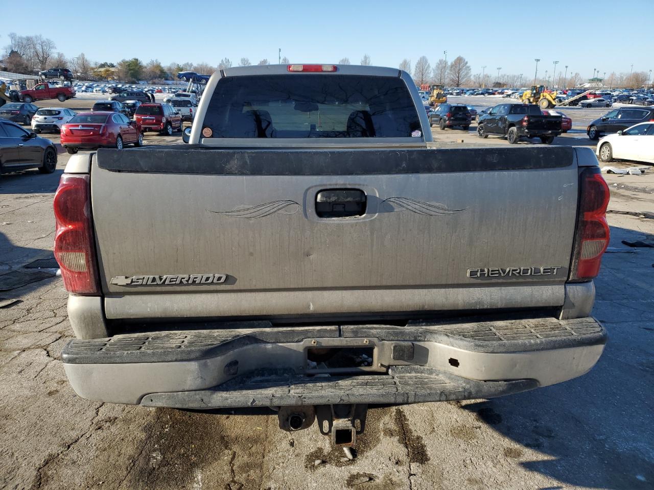 2003 Chevrolet Silverado K2500 Heavy Duty VIN: 1GCHK29U33E355914 Lot: 88973815