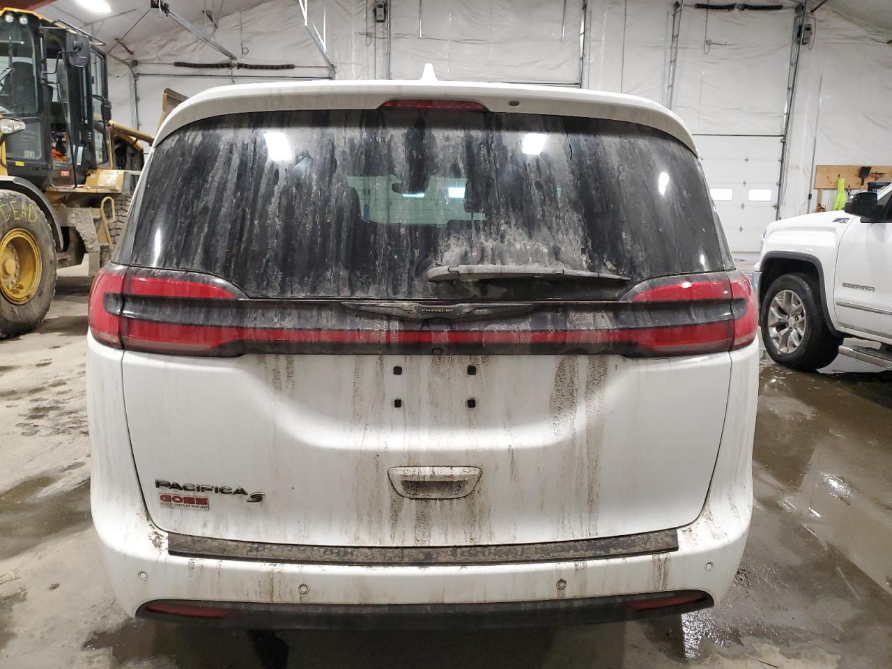 2021 Chrysler Pacifica - Image 6