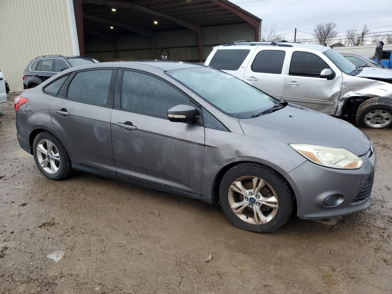 VIN 1FADP3F26EL316926 2014 FORD FOCUS no.4