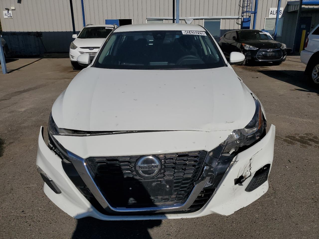 2021 Nissan Altima - Image 5