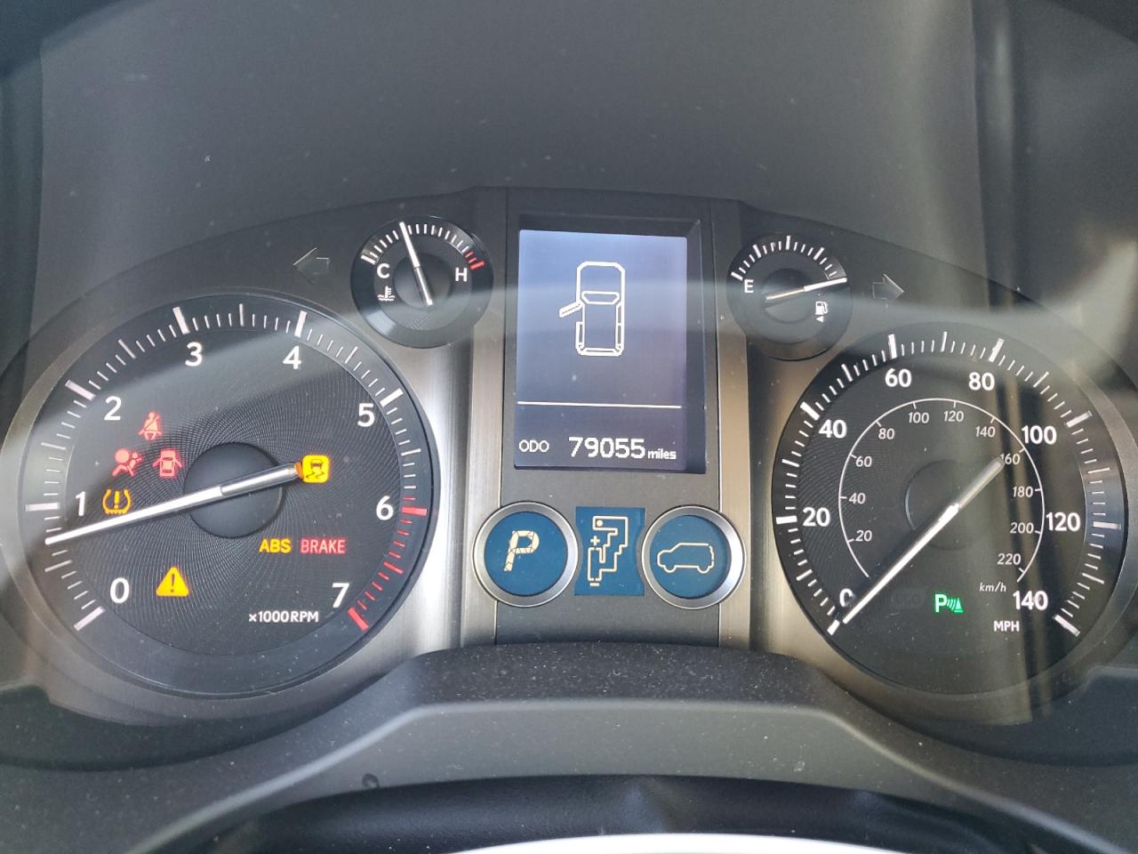 2017 Lexus GX - Image 9