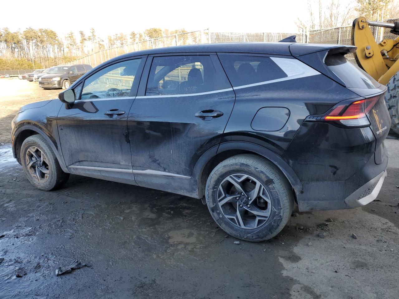 2023 Kia Sportage - Image 2