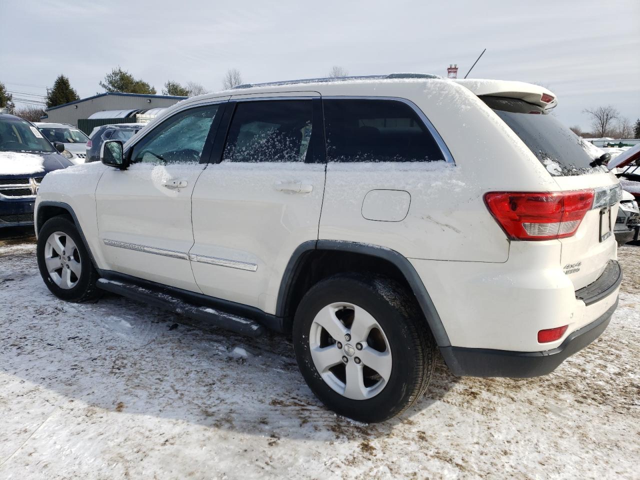 2012 Jeep Grand Cherokee - Image 2