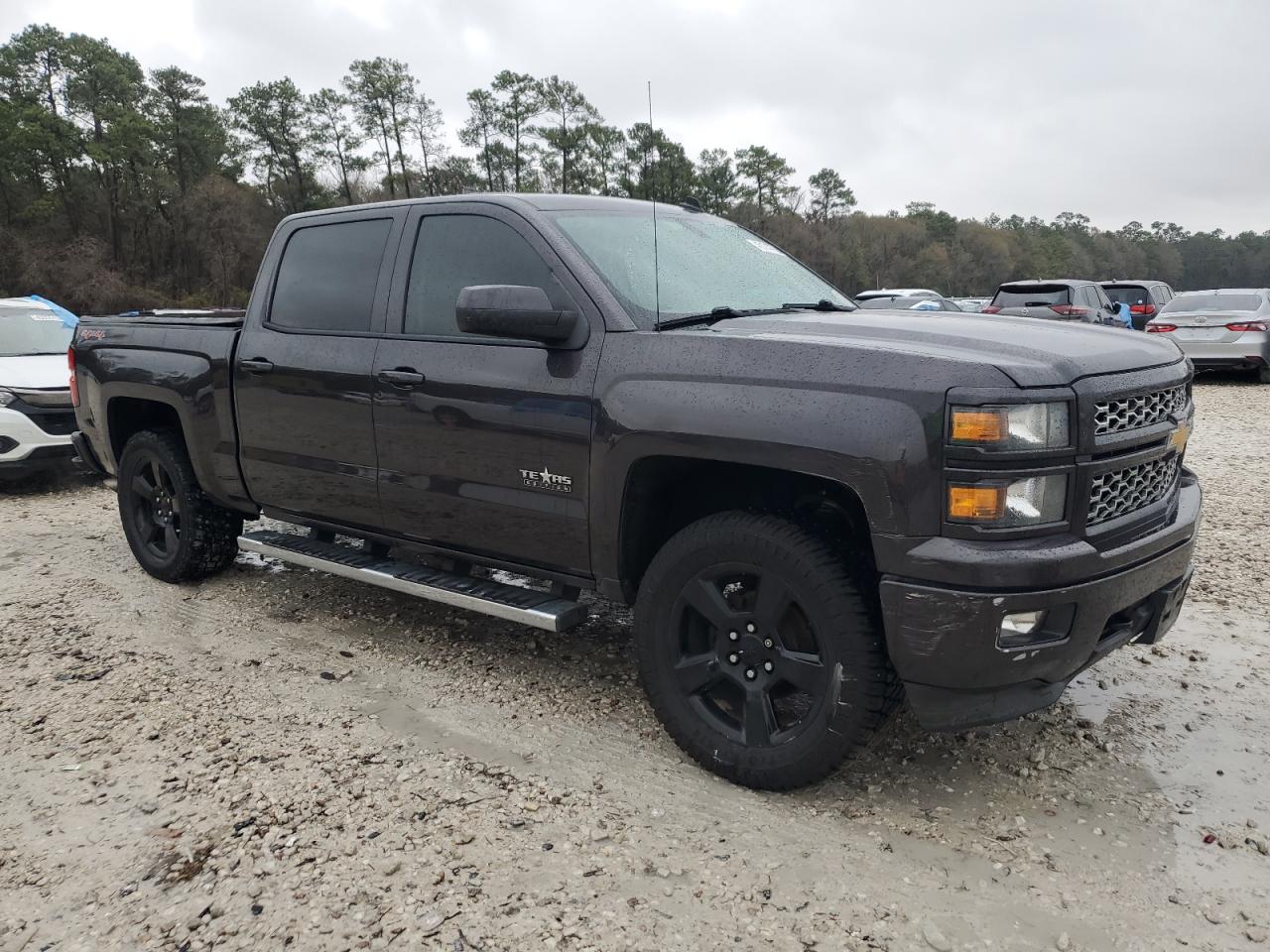 2014 Chevrolet Silverado - Image 4