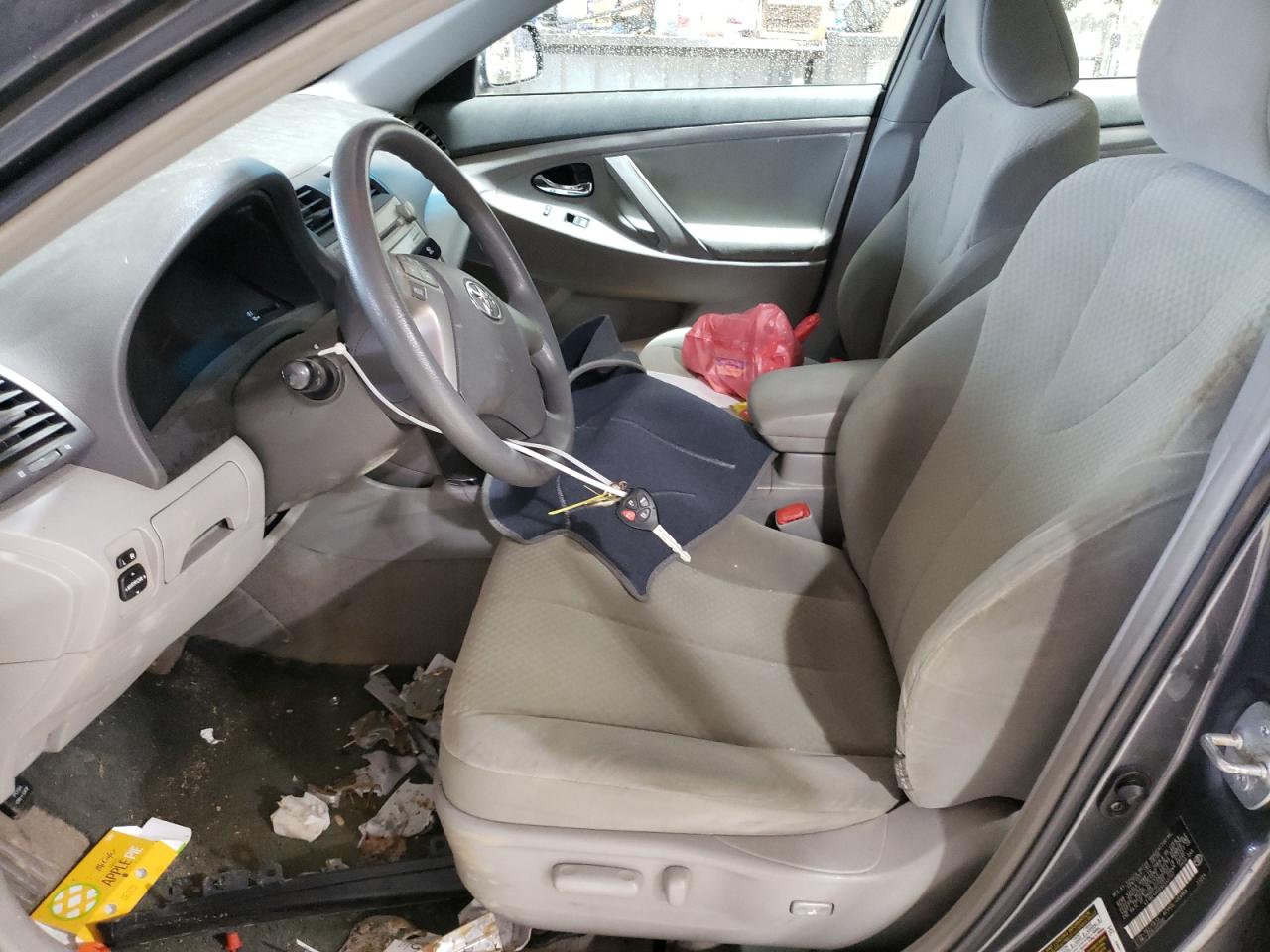 2009 Toyota Camry - Image 7