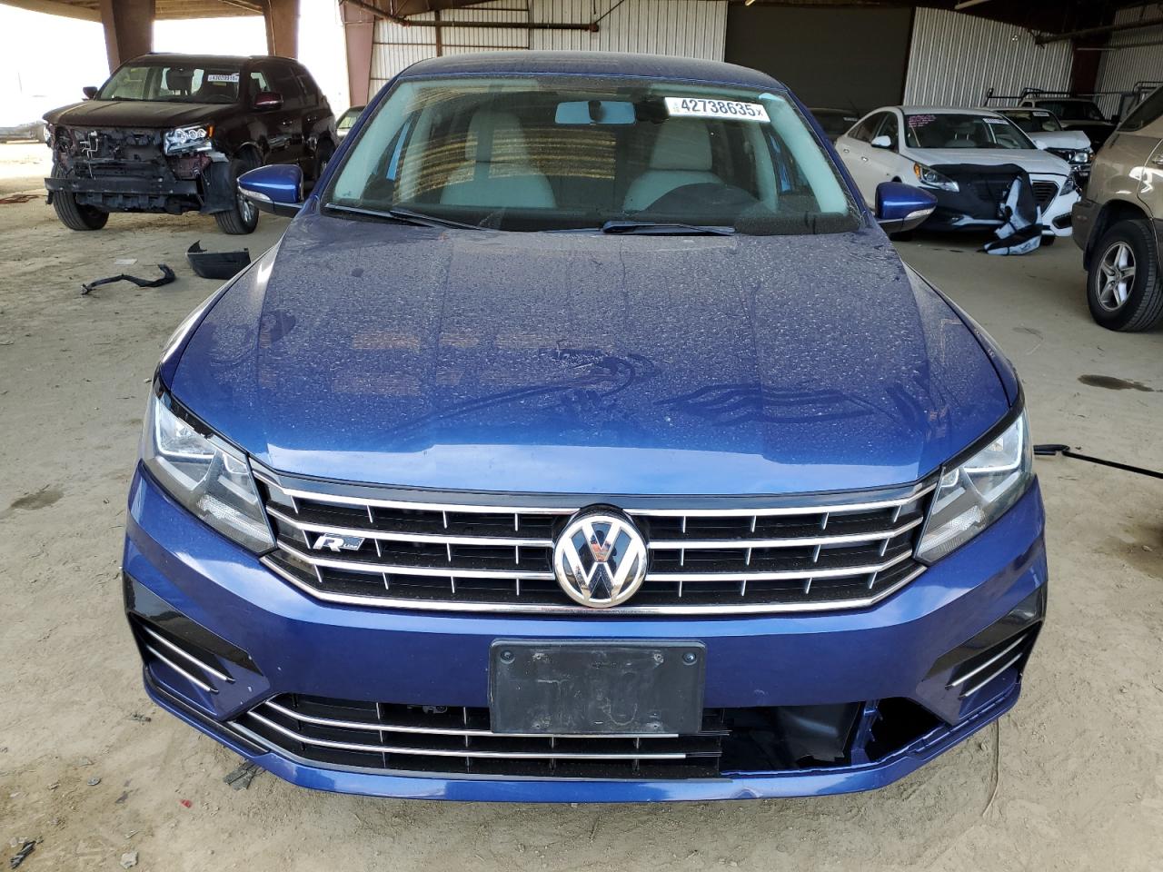 2016 Volkswagen Passat - Image 5