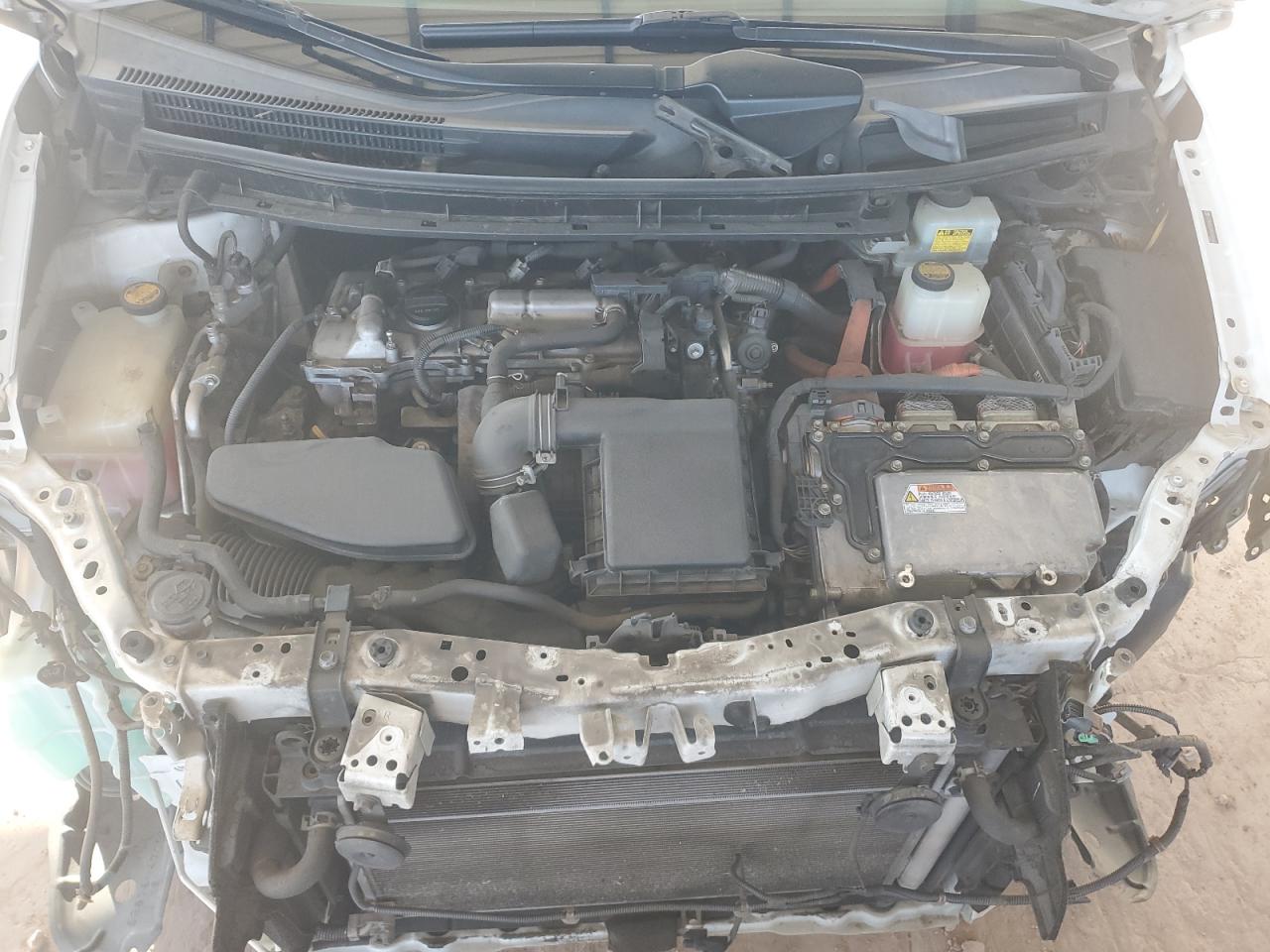 2010 Toyota Prius - Image 11