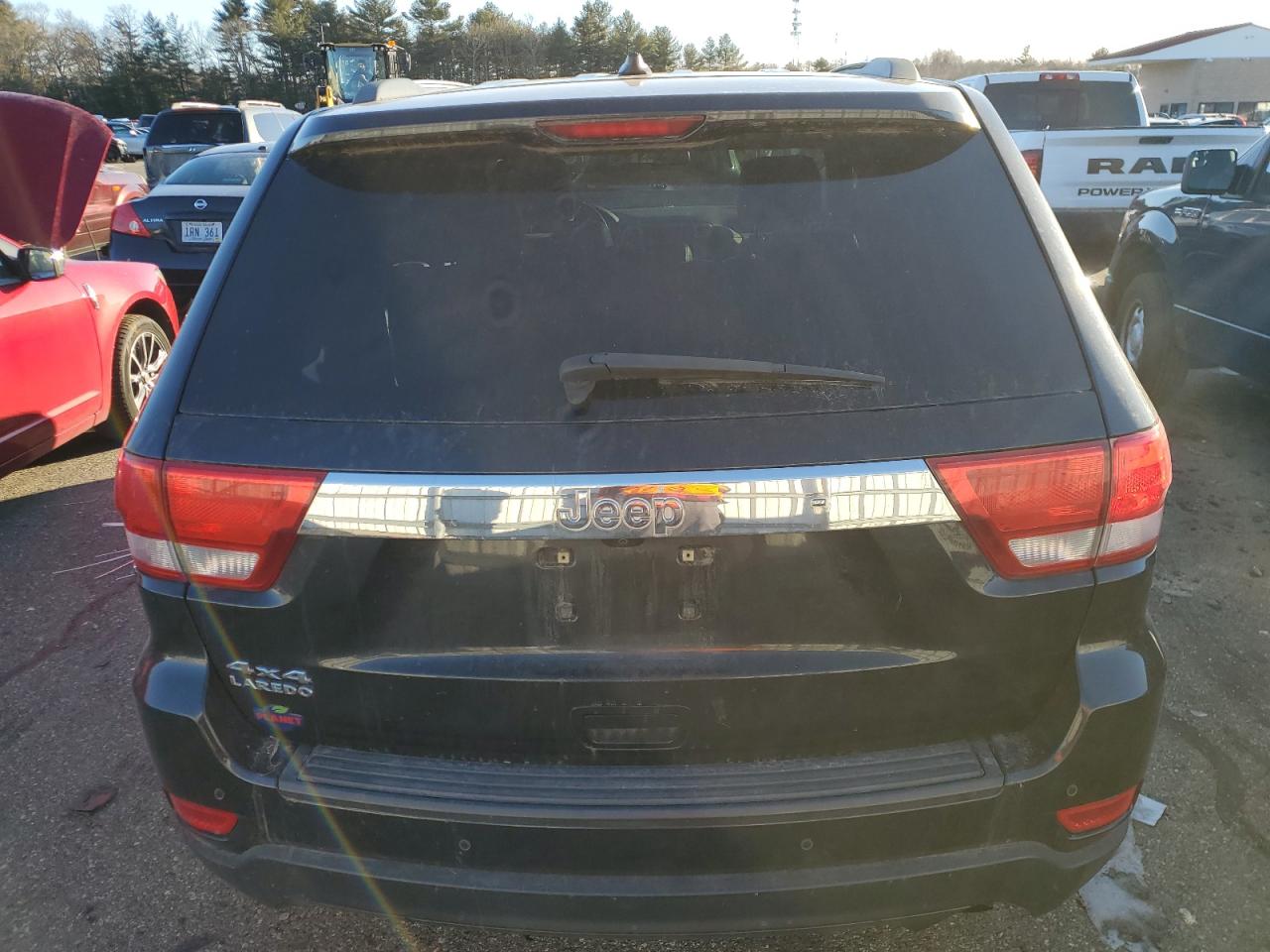 2011 Jeep Grand Cherokee - Image 6