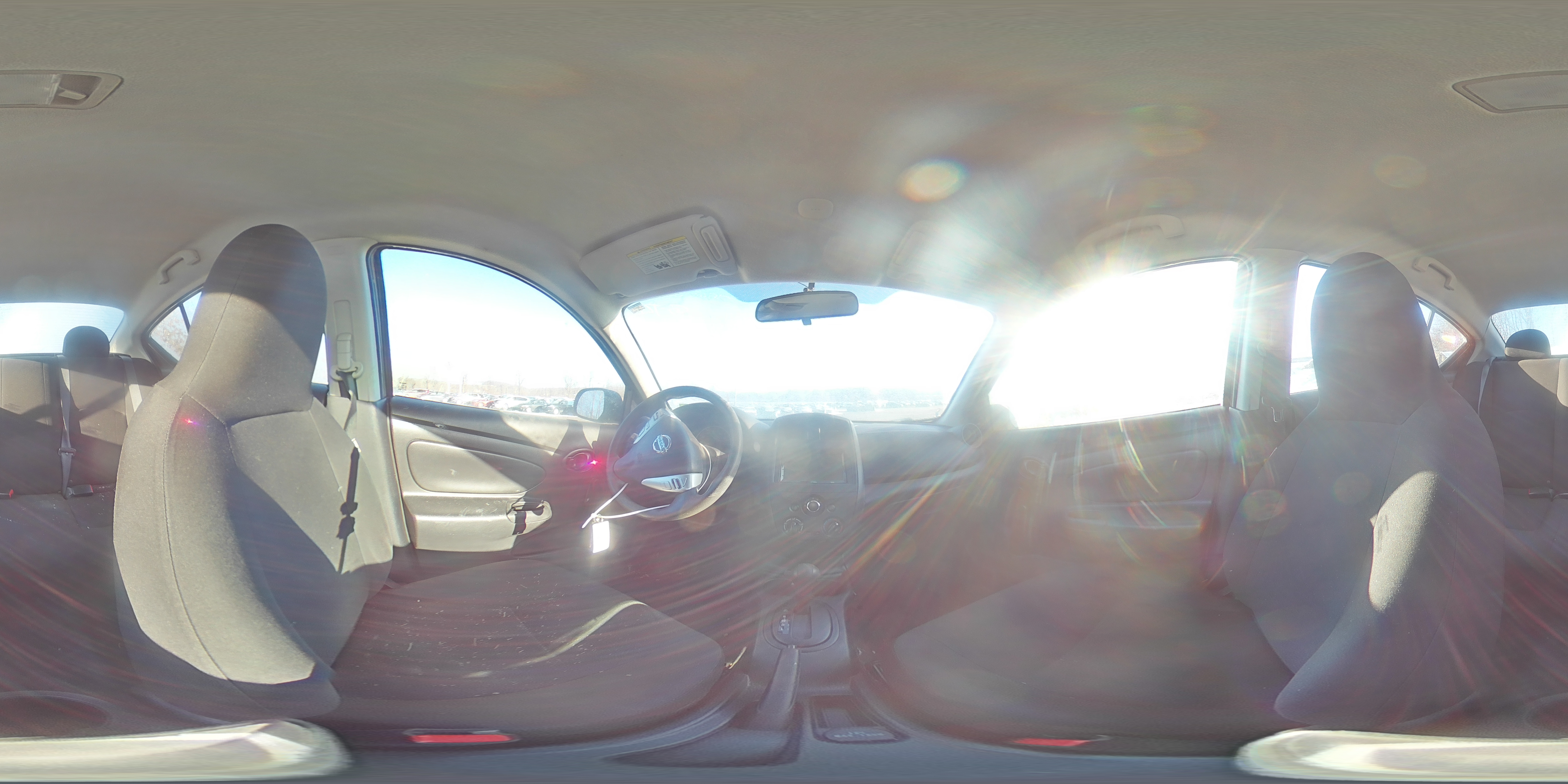 2015 Nissan Versa - Image 12