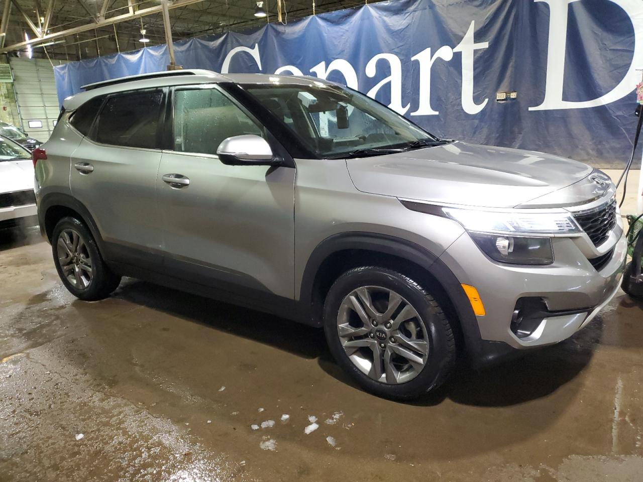 2021 Kia Seltos - Image 4