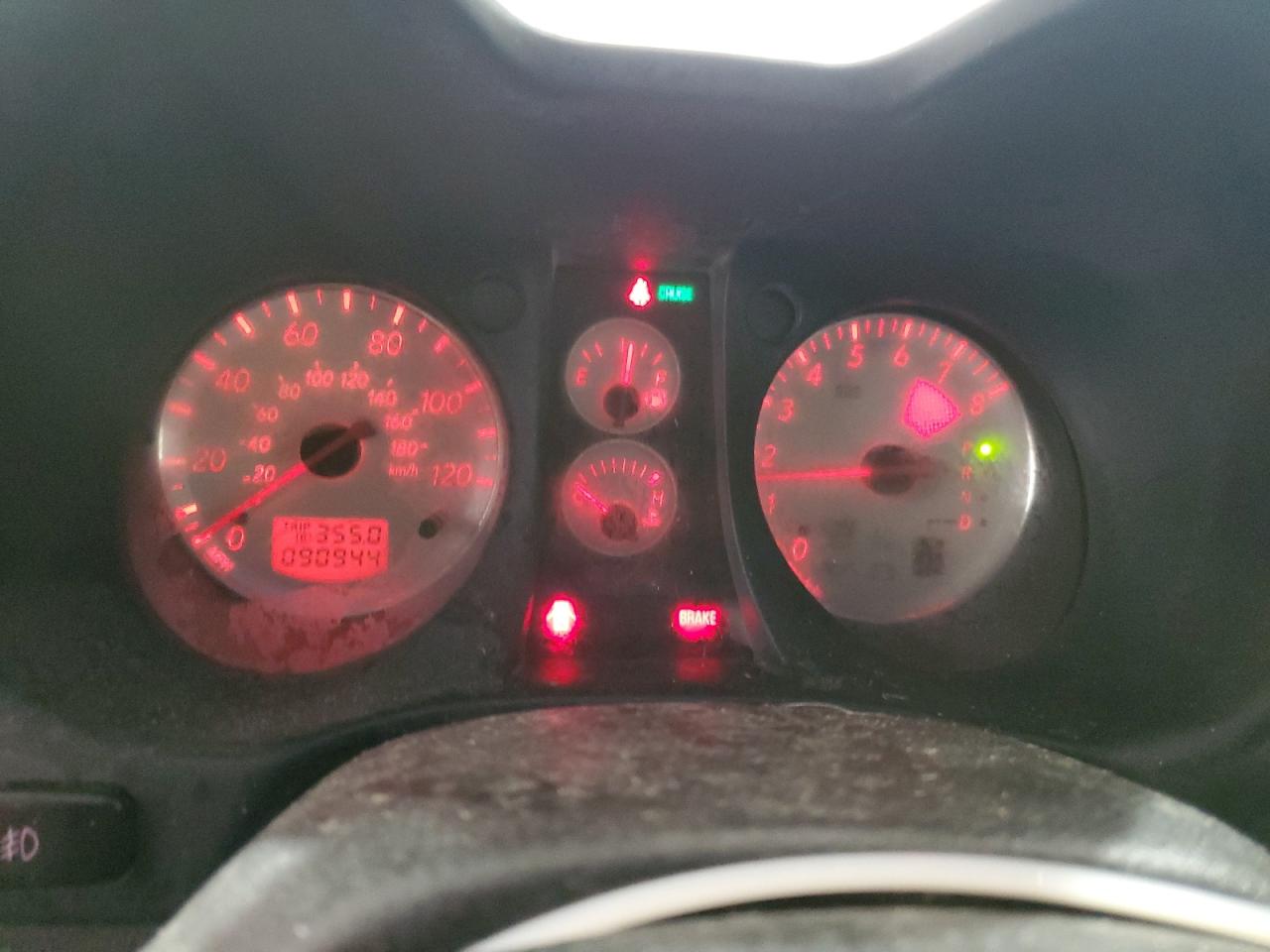 2006 Mitsubishi Outlander - Image 9