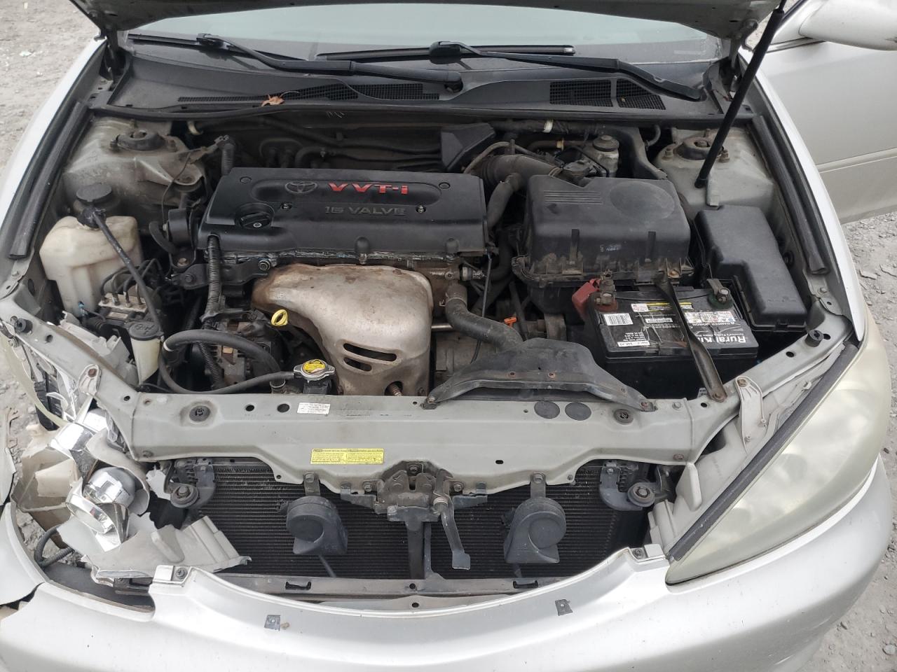 2005 Toyota Camry - Image 11