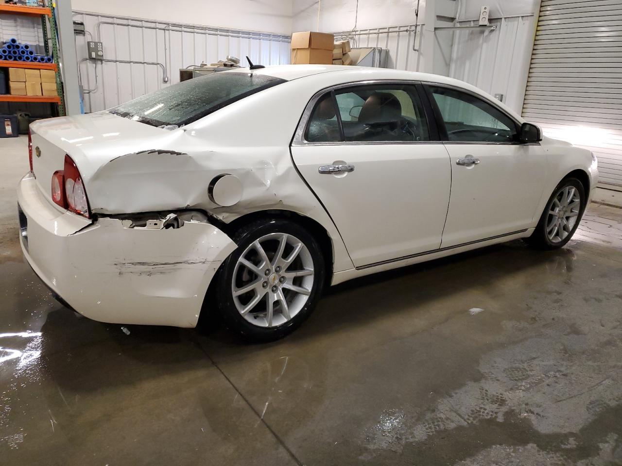 2011 Chevrolet Malibu - Image 3