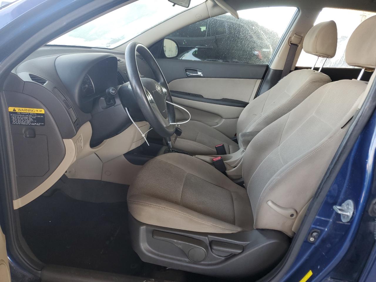2012 Hyundai Elantra - Image 7