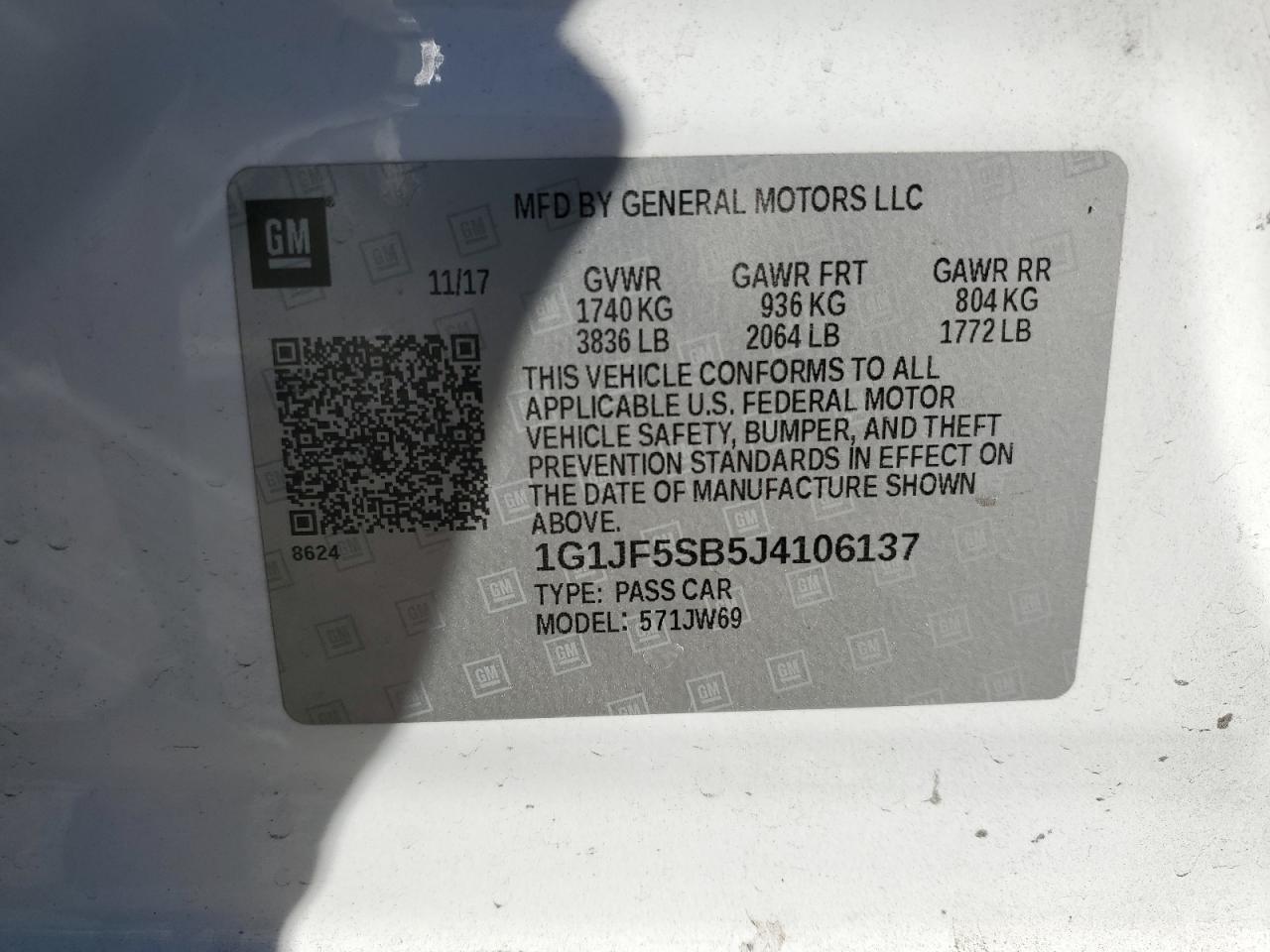 2018 Chevrolet Sonic - Image 15