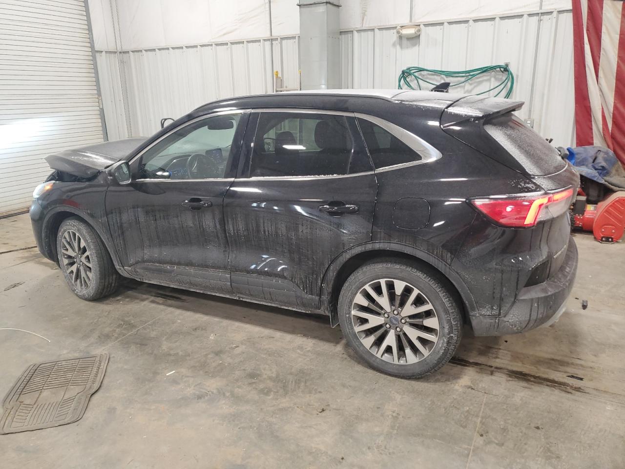 2020 Ford Escape - Image 2