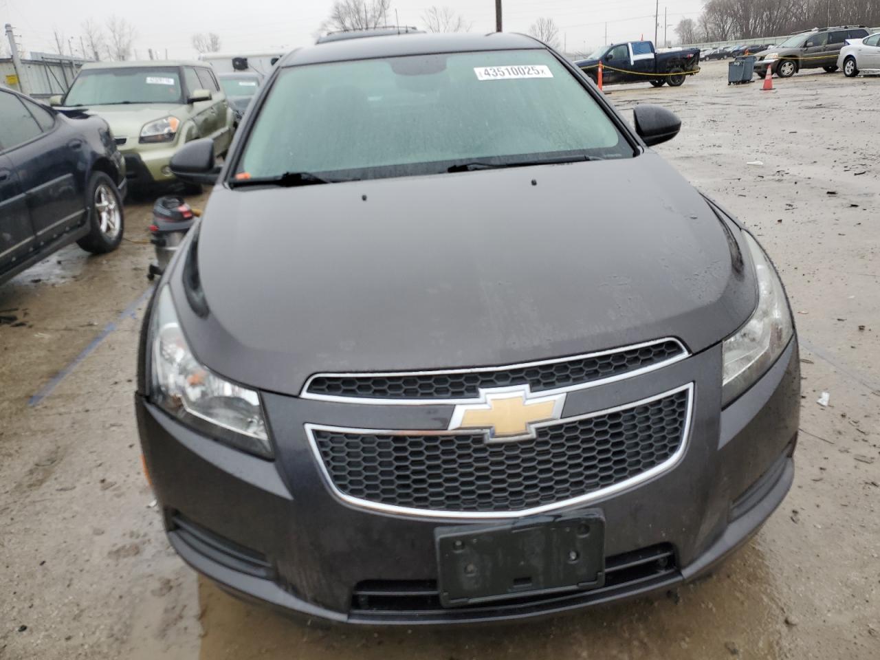 2014 Chevrolet Cruze - Image 5