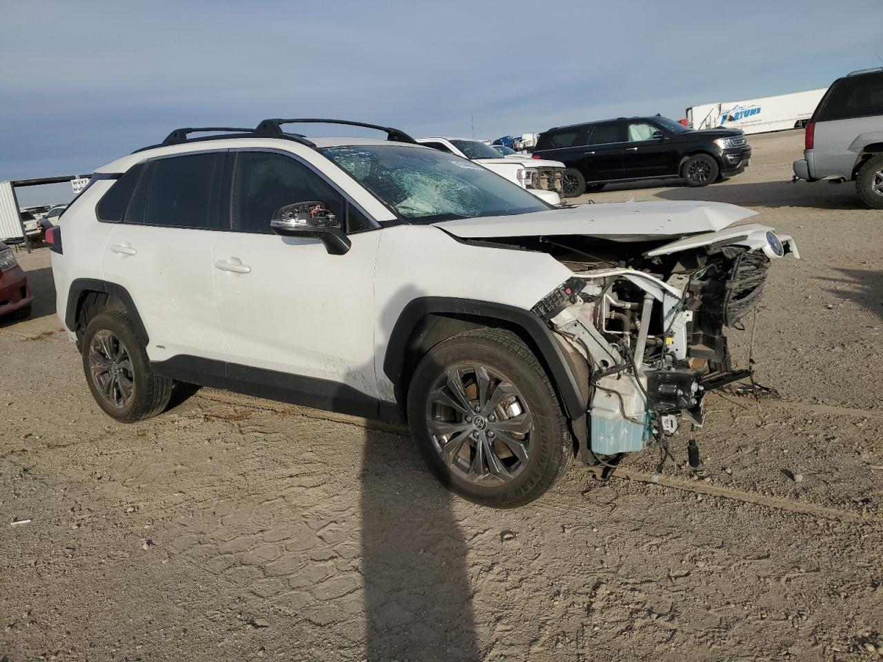 2022 Toyota RAV 4 - Image 4