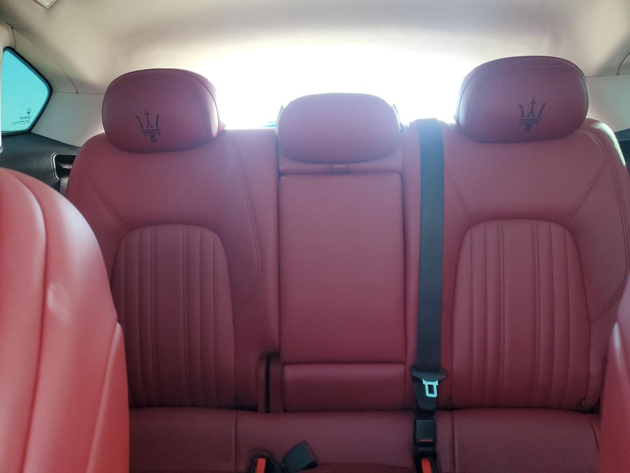2017 Maserati Levante - Image 10