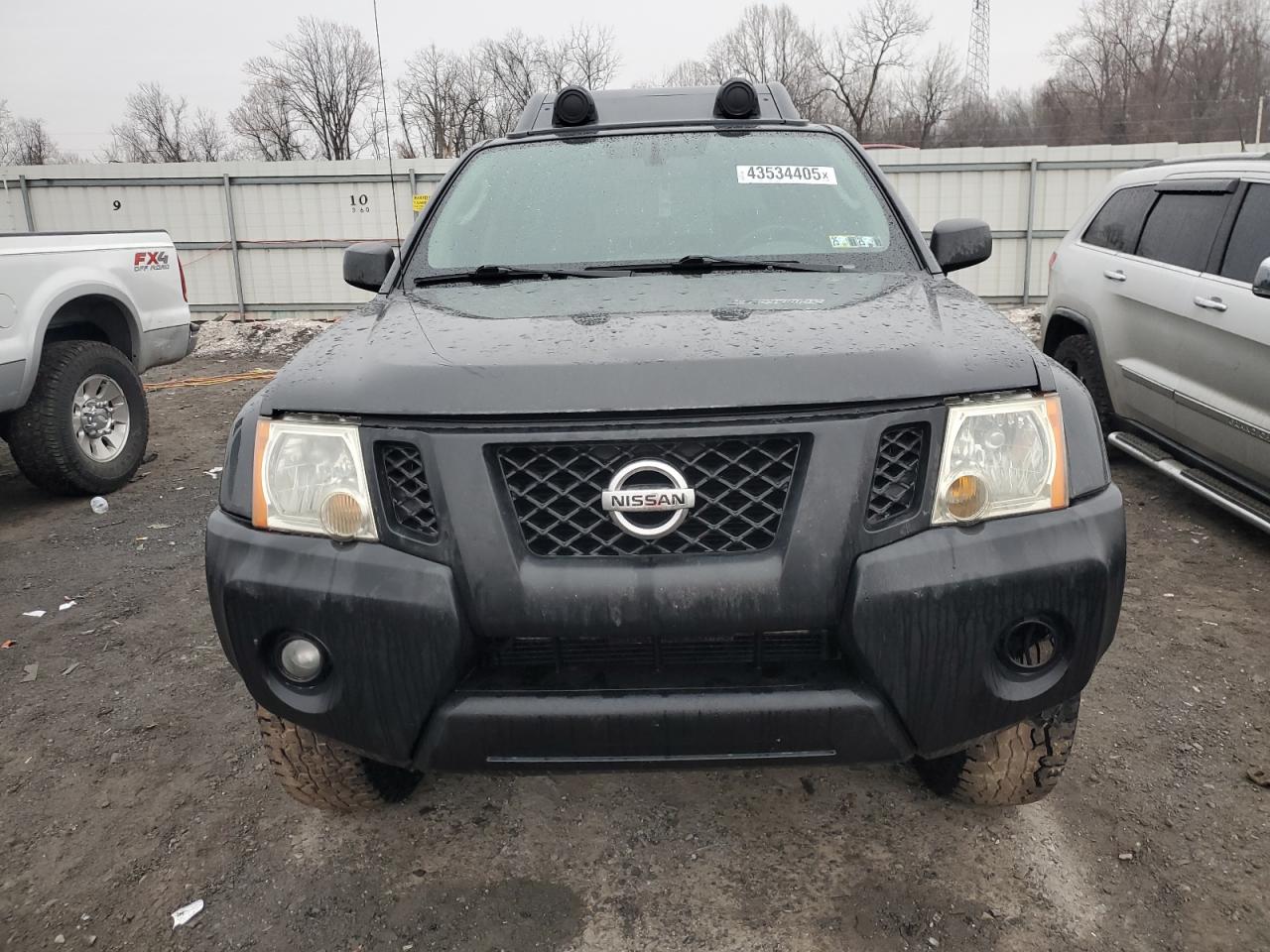 2011 Nissan XTerra - Image 5