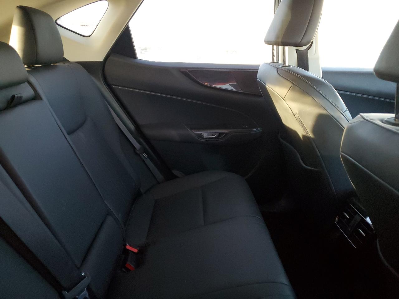 2022 Lexus NX - Image 11
