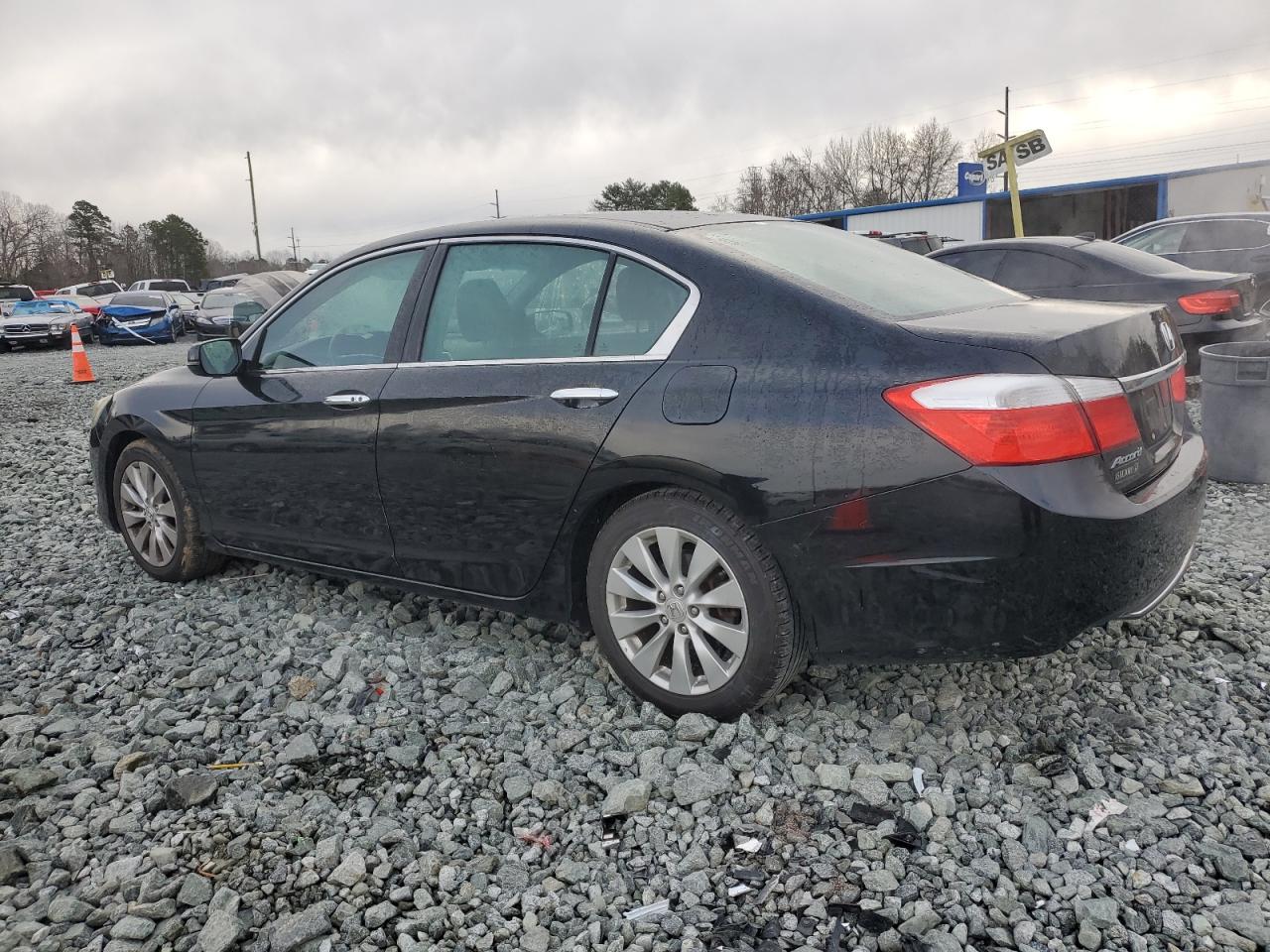 VIN 1HGCR2F77DA036059 2013 HONDA ACCORD no.2