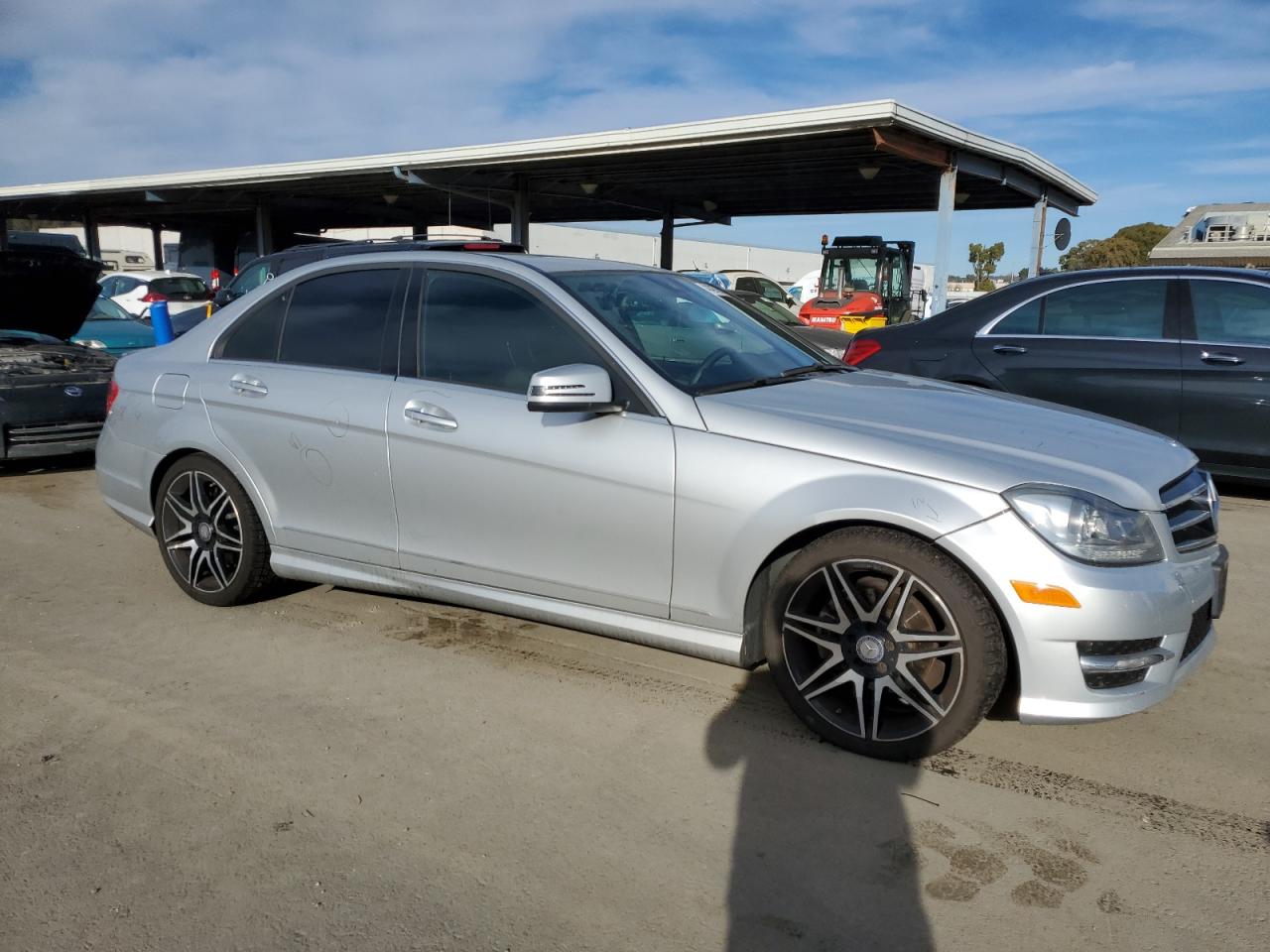 VIN WDDGF4HB0EG240096 2014 MERCEDES-BENZ C-CLASS no.4