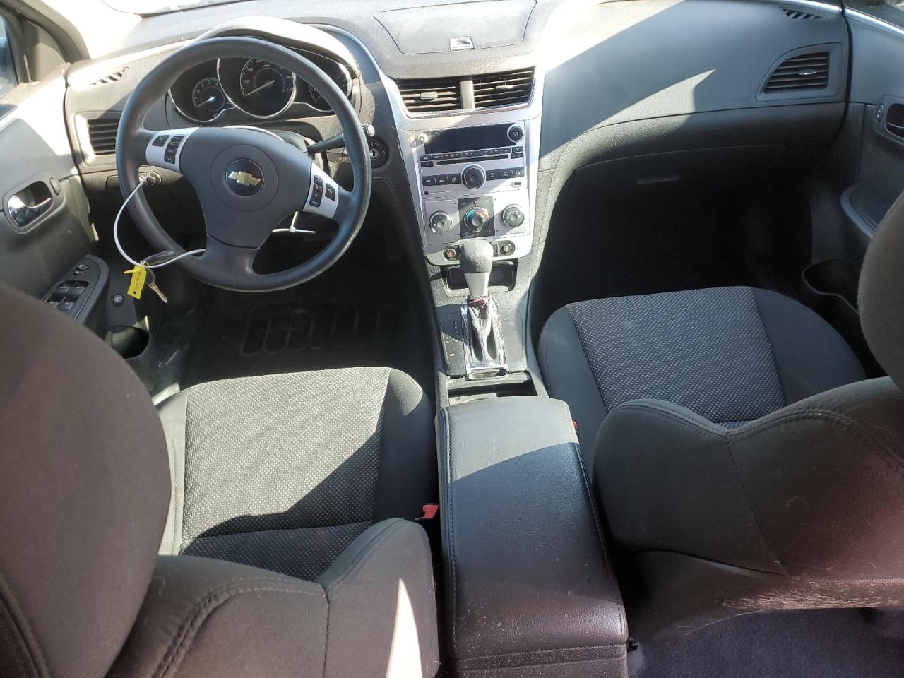 2012 Chevrolet Malibu - Image 8