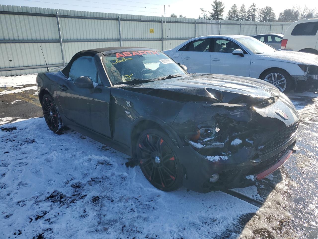 2017 Fiat 124 Spider - Image 4