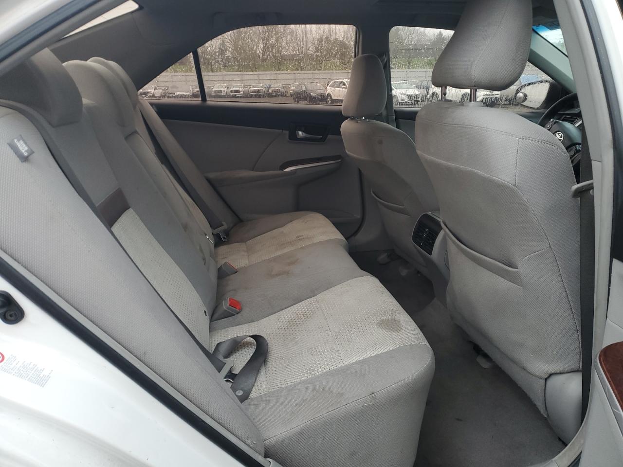 2012 Toyota Camry - Image 10