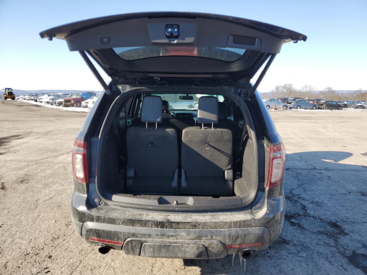 2015 Ford Explorer - Image 6