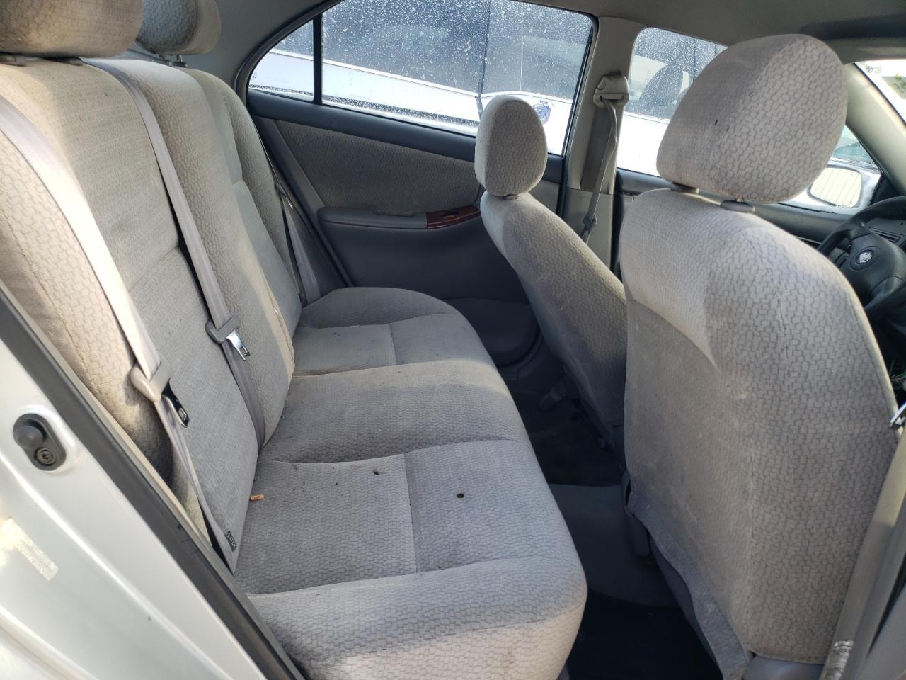 2004 Toyota Corolla - Image 10