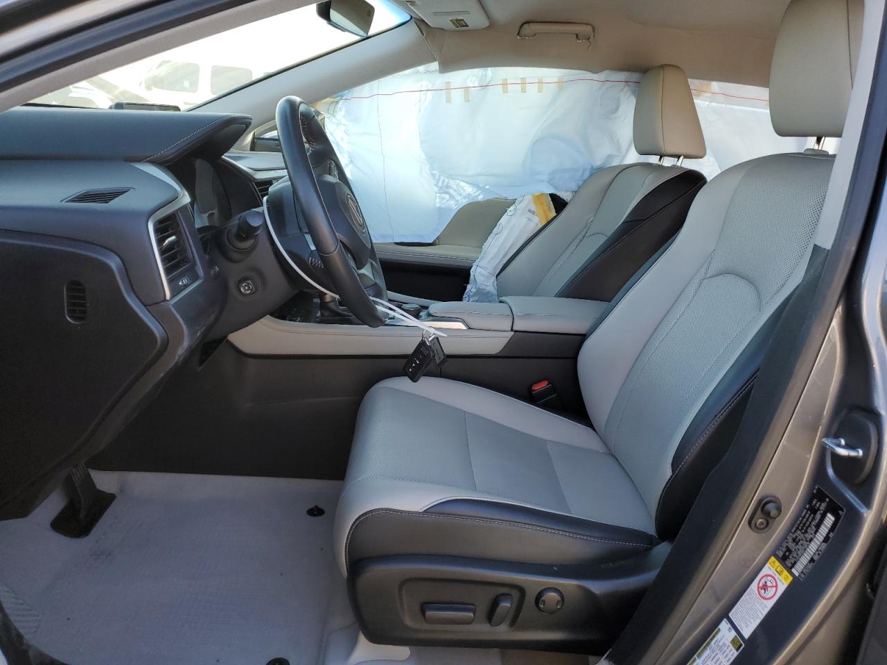 2019 Lexus RX - Image 7