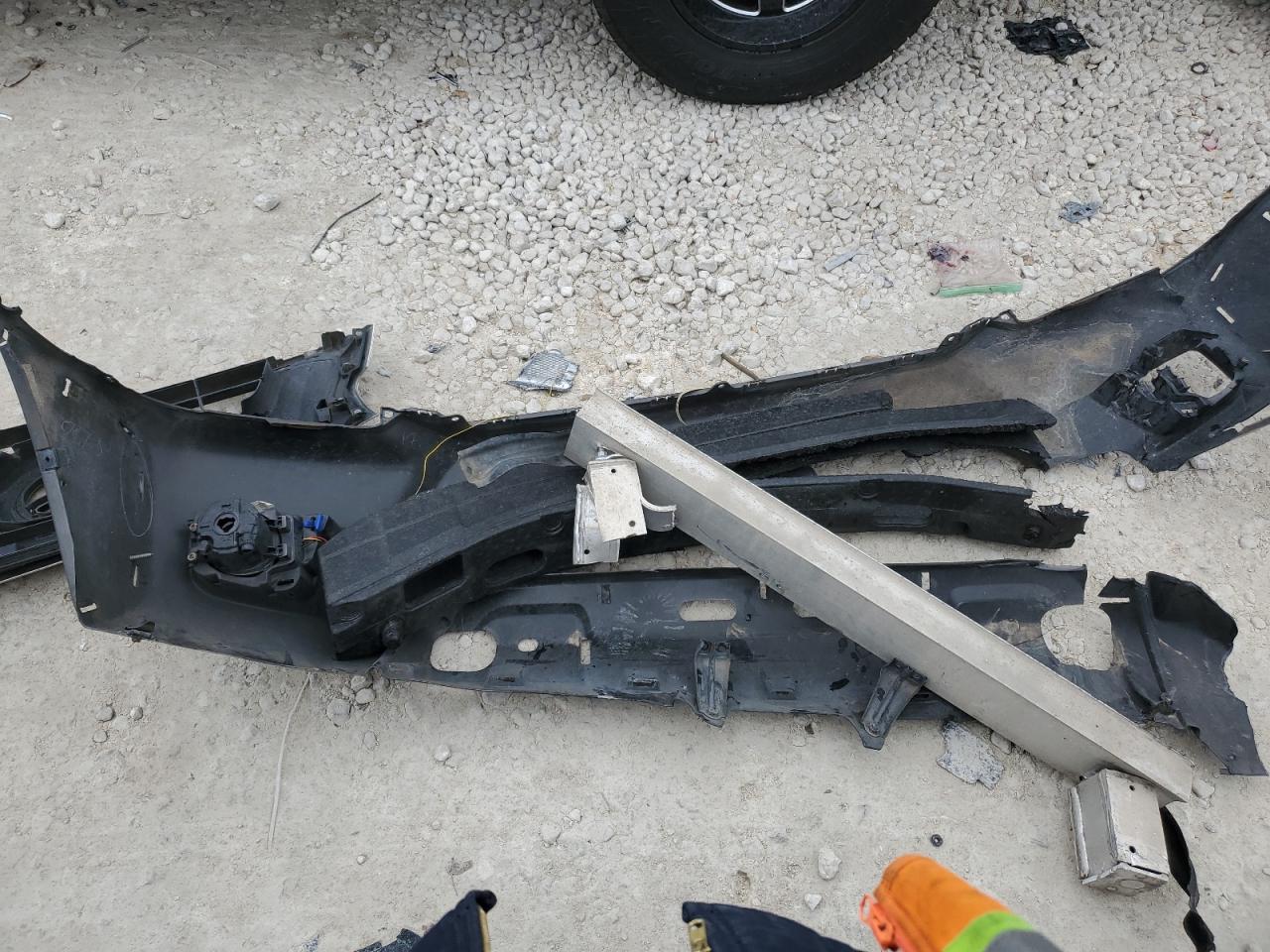 2013 Toyota Tacoma - Image 12