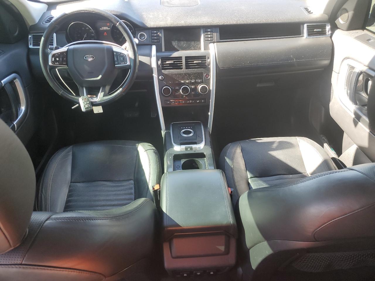 2016 Land Rover Discovery - Image 8
