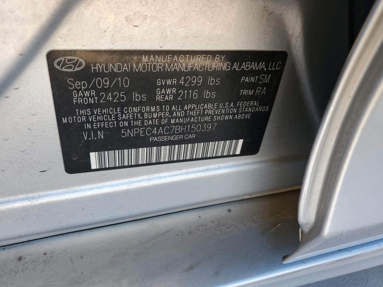 2011 Hyundai Sonata - Image 13
