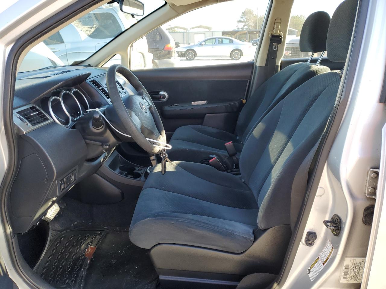 2010 Nissan Versa - Image 7