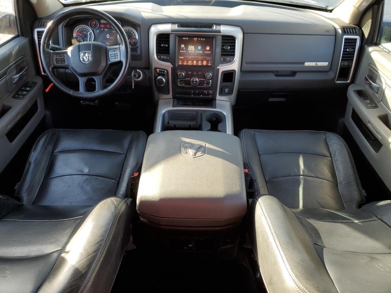 2016 RAM 1500 - Image 8