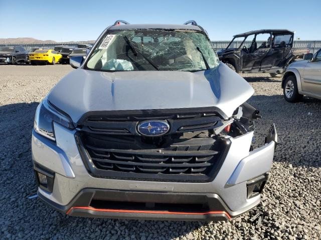  SUBARU FORESTER 2024 Серебристый