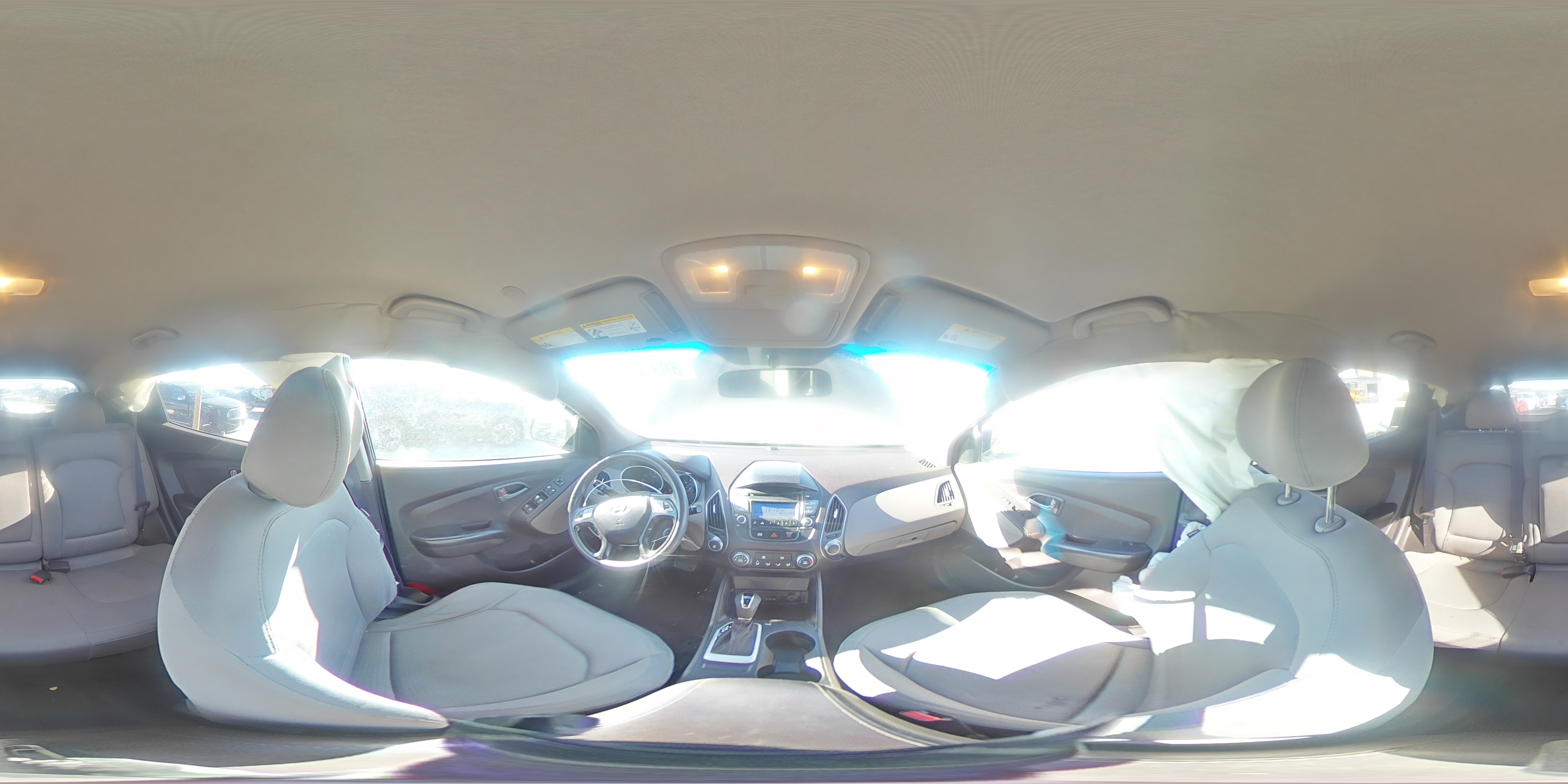 2014 Hyundai Tucson - Image 13
