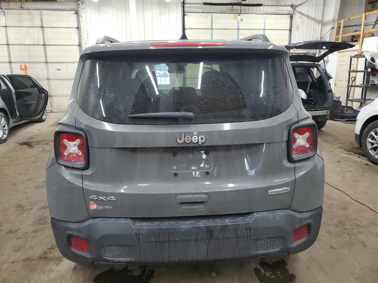 2019 Jeep Renegade - Image 6