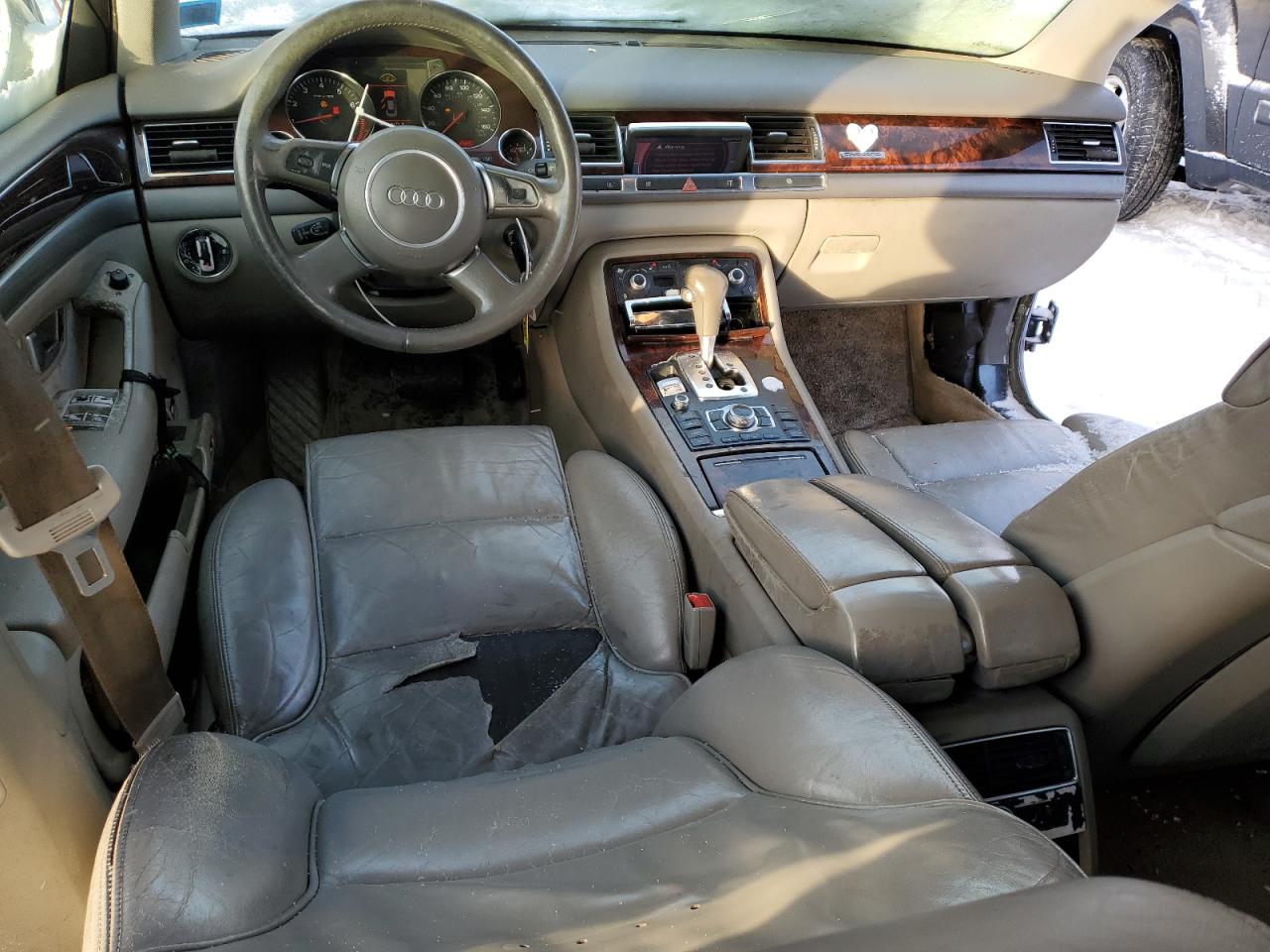 2004 Audi A8 - Image 8
