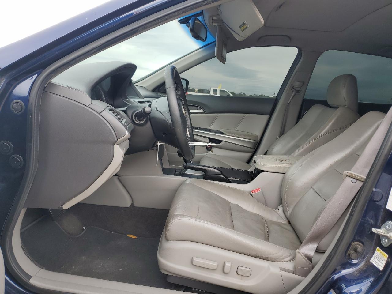 2010 Honda Accord - Image 7
