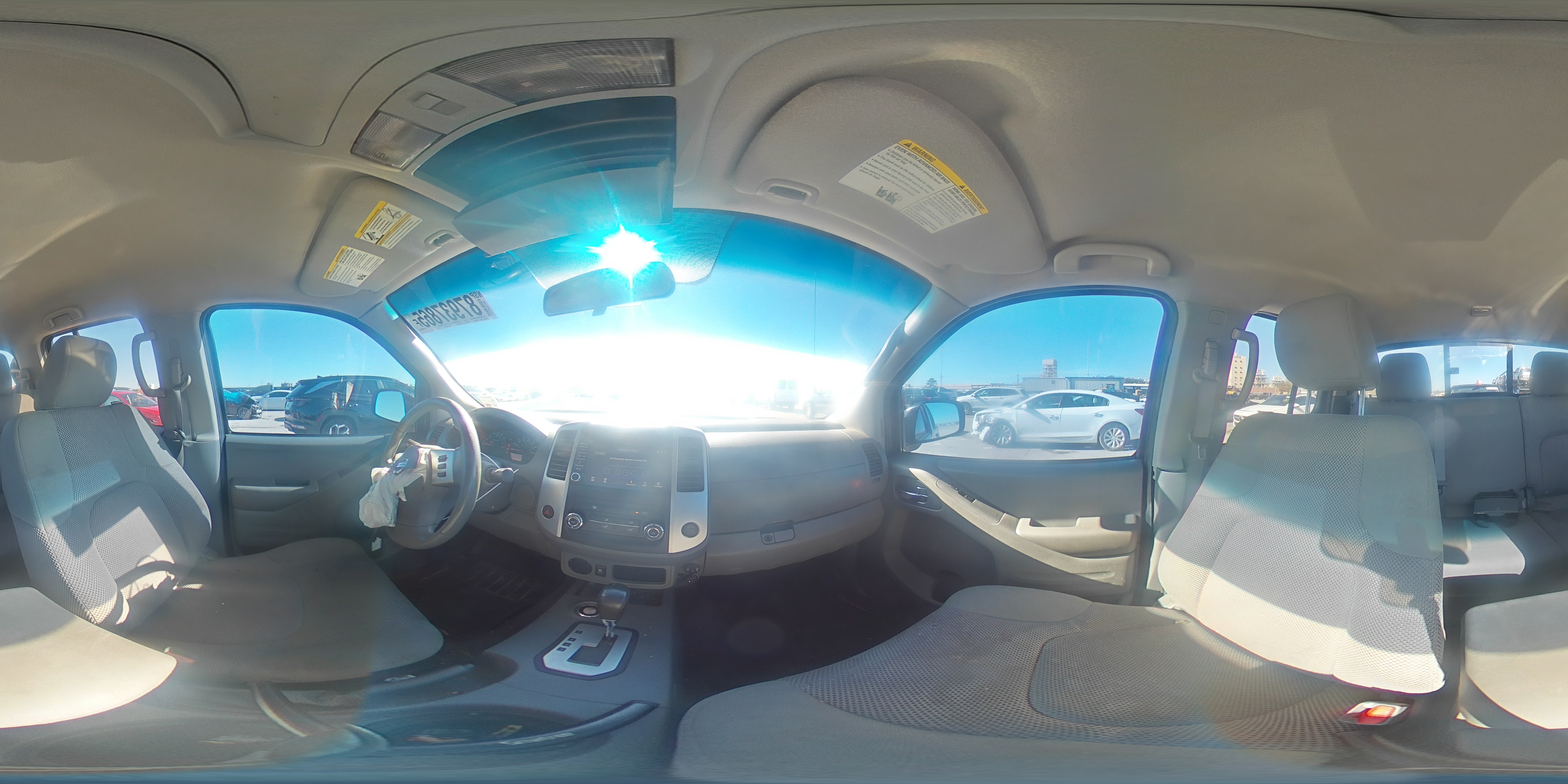 2020 Nissan Navara (Frontier) - Image 13