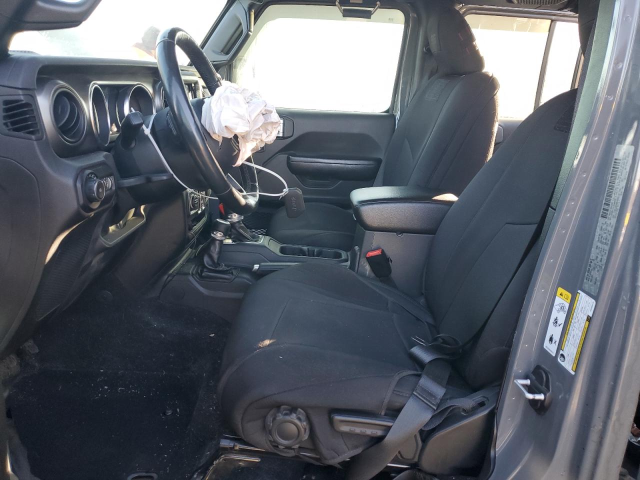 2019 Jeep Wrangler - Image 7