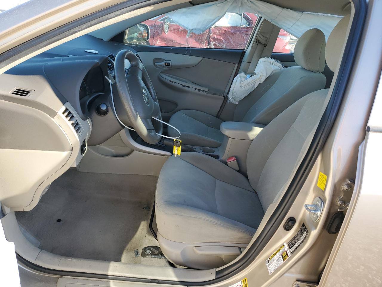 2010 Toyota Corolla - Image 7