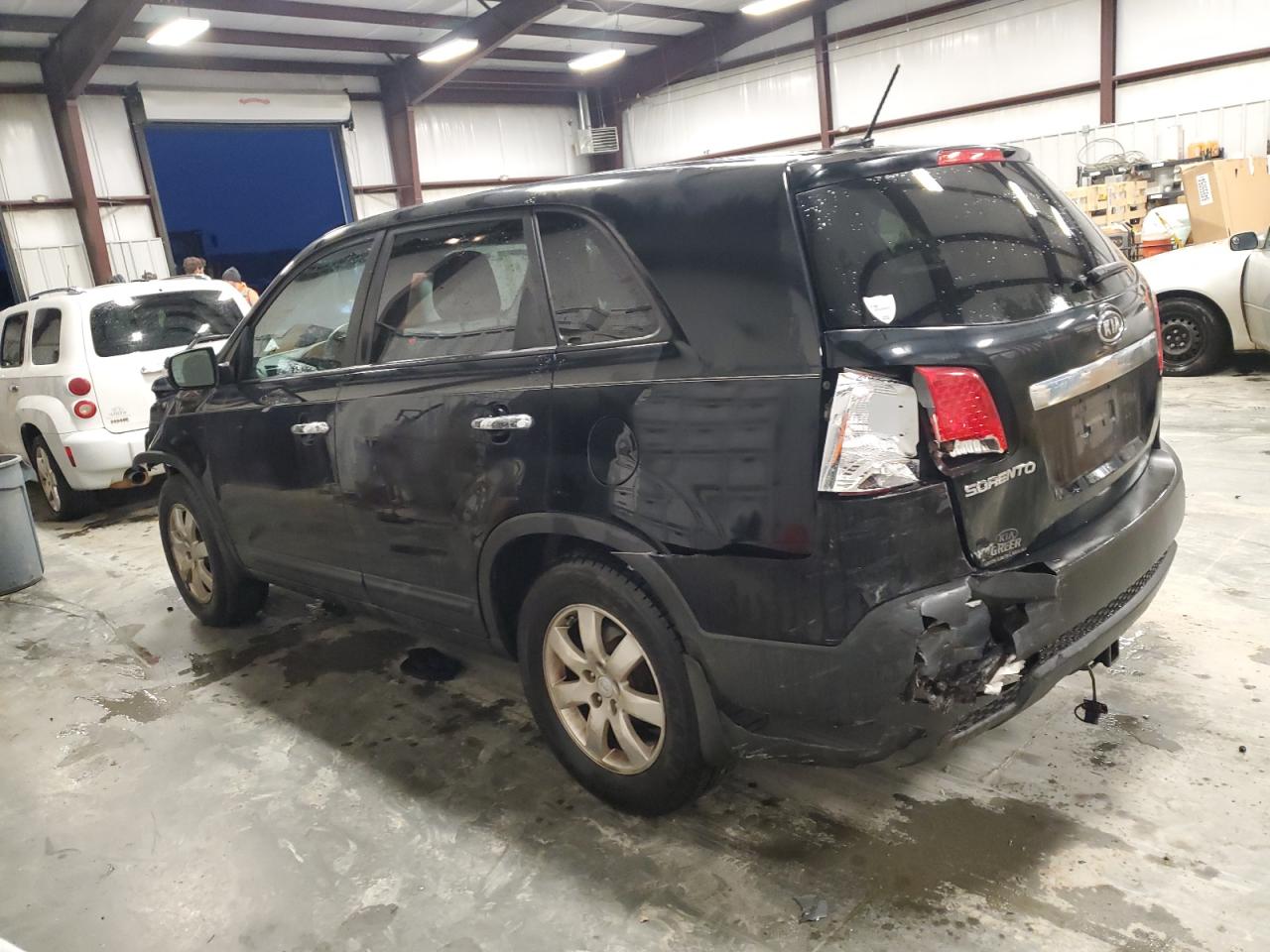 2011 Kia Sorento - Image 2