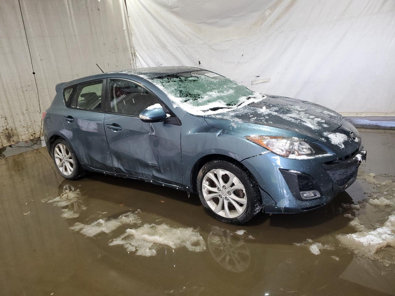 2010 Mazda 3 - Image 4