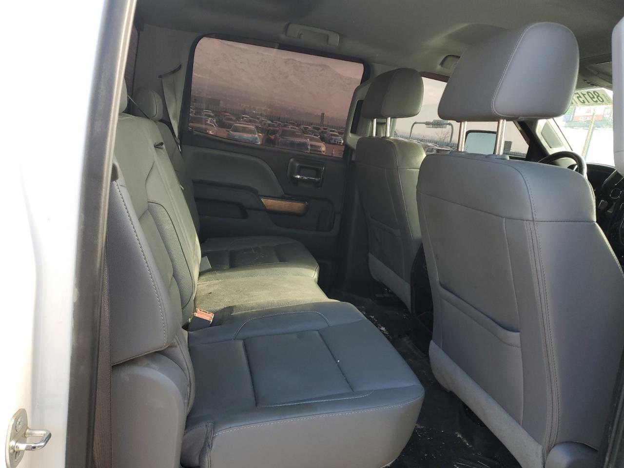 2016 Chevrolet Silverado - Image 10