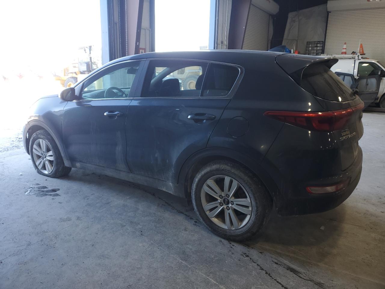 2018 Kia Sportage - Image 2